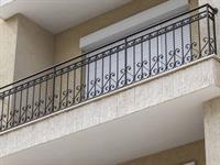 Balustrady kute balkonowe